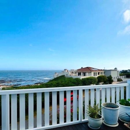 Belle Vue Guesthouse Hermanus Bagian luar foto