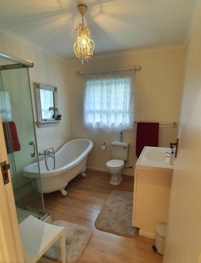 Belle Vue Guesthouse Hermanus Bagian luar foto