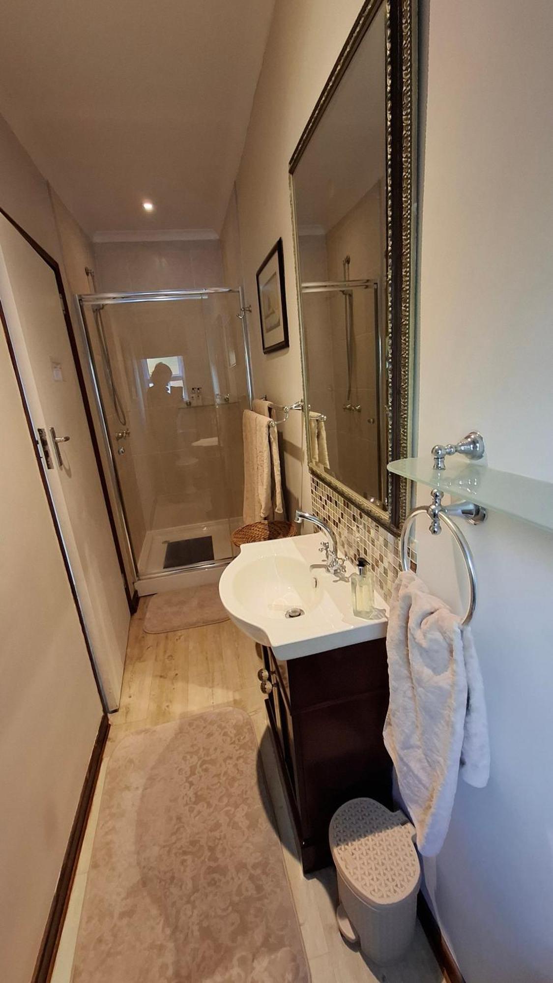 Belle Vue Guesthouse Hermanus Bagian luar foto