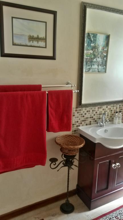 Belle Vue Guesthouse Hermanus Bagian luar foto