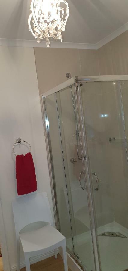 Belle Vue Guesthouse Hermanus Bagian luar foto